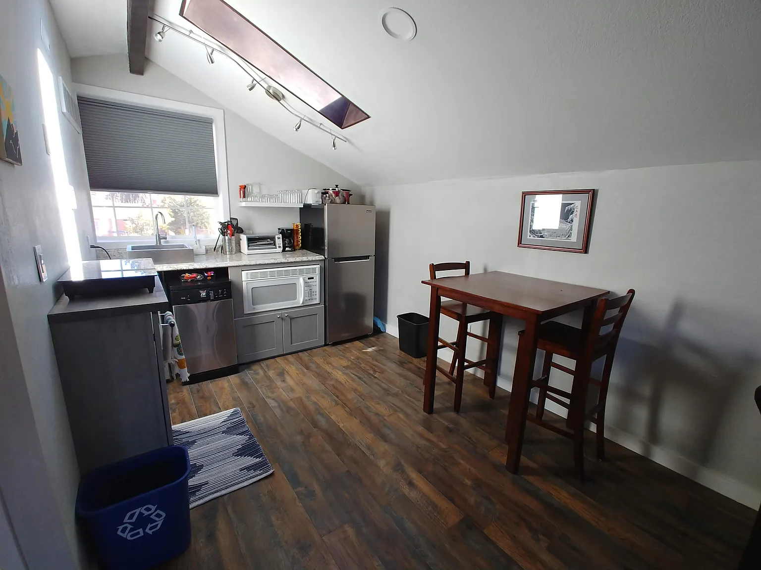 Studio, 400 sqft, $1,650 — Photo 4
