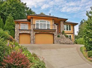 10539 NW La Cassel Crest Ln, Portland, OR 97229