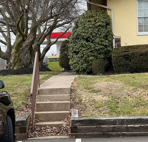 1411 Welsh Rd — Photo 11