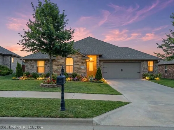 9433 Harmony Ridge Rd, Fort Smith, AR 72916