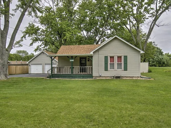 3740 Greenhill Rd, Decatur, IL 62521