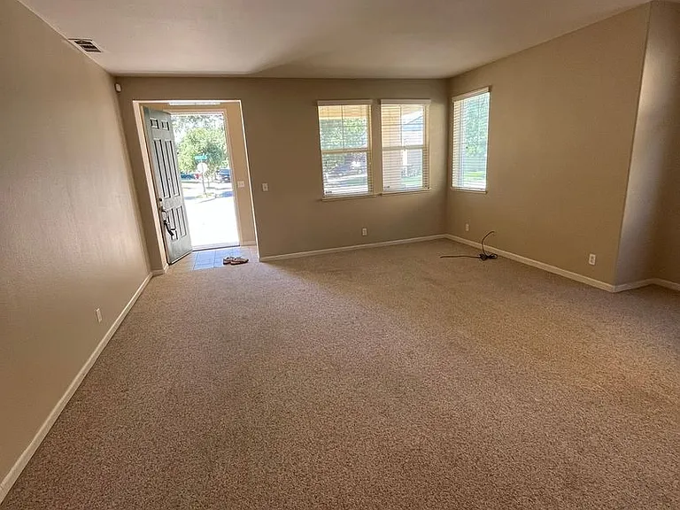1520 Manzanita Way — Photo 33