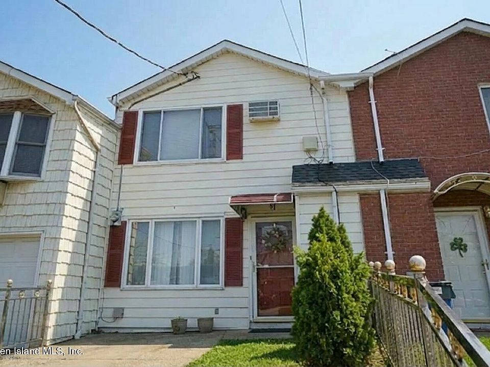 1st image of 11 McCormick Pl
