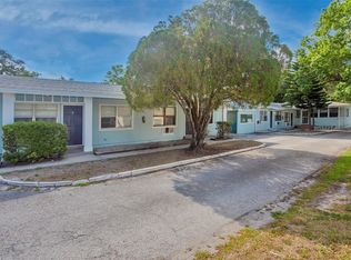 1102 Sunset Point Rd #3, Clearwater, FL 33755