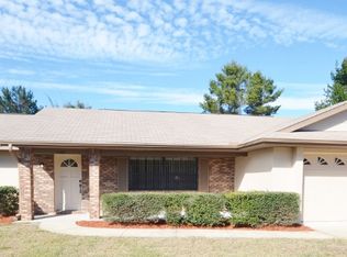 1100 Madura Dr, Deltona, FL 32725