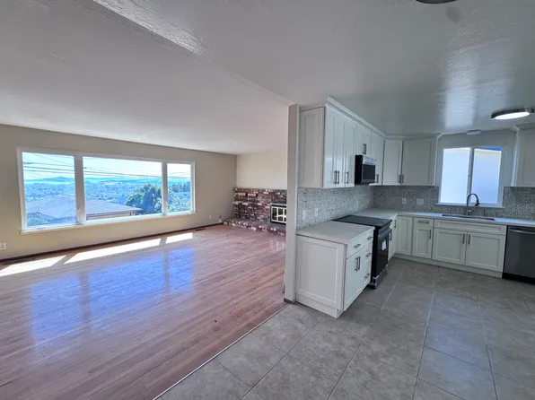 6199 Plymouth Ave, Richmond, CA 94805