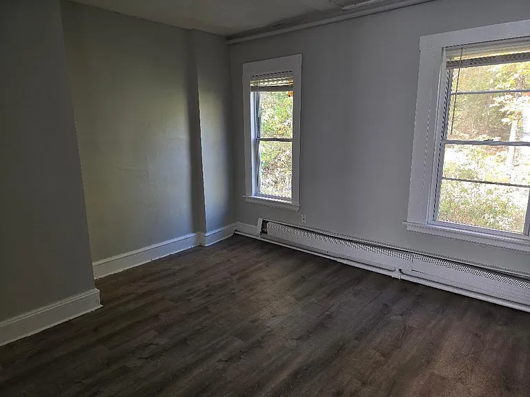 197 Chestnut Ave #2 — Photo 5