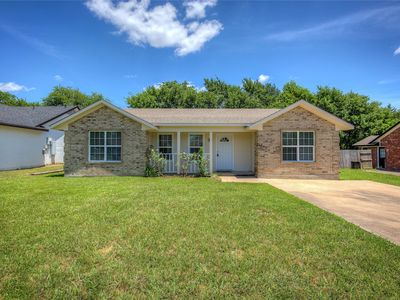 1003 Solomon Dr, Commerce, TX, 75428