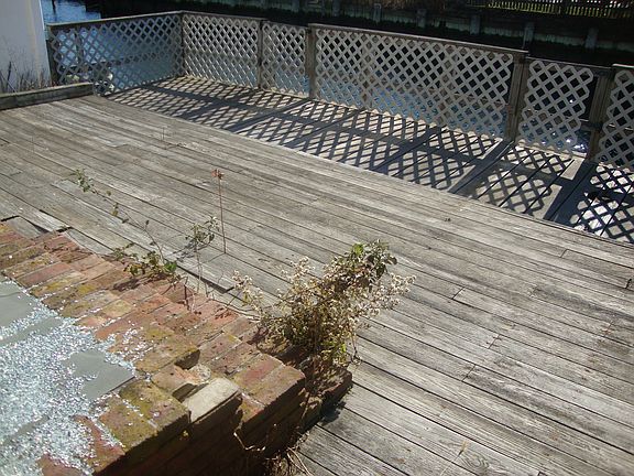 5th image of 3909 Sands Ln