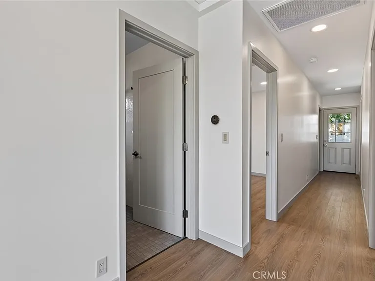 10822 Mount Gleason Ave — Photo 6