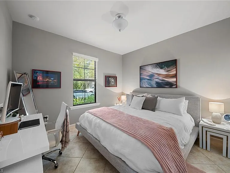 7052 Live Oak Dr — Photo 29