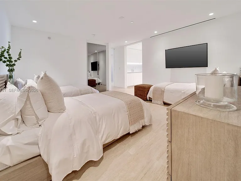 9001 Collins Ave #S-605 — Photo 37