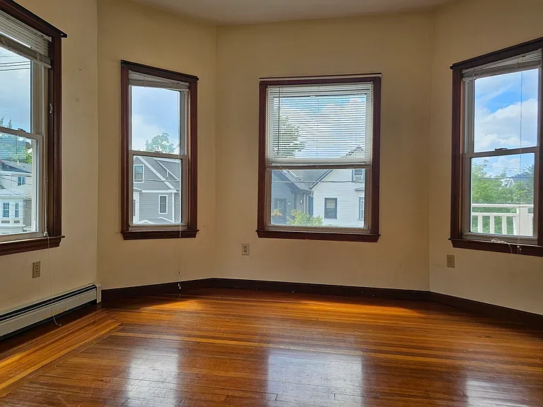 51 Elm St #2 — Photo 7