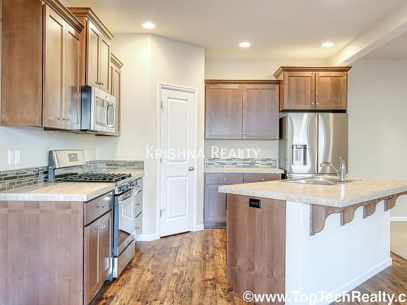 5th image of 16871 NW Anita St