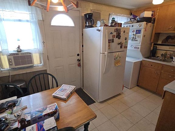 5th image of 3022 S 51st STREET
