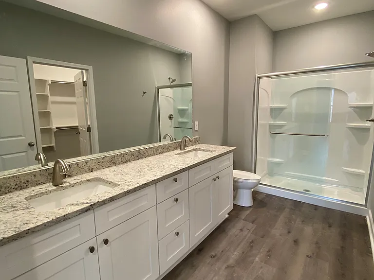 815 Brookside Dr — Photo 12