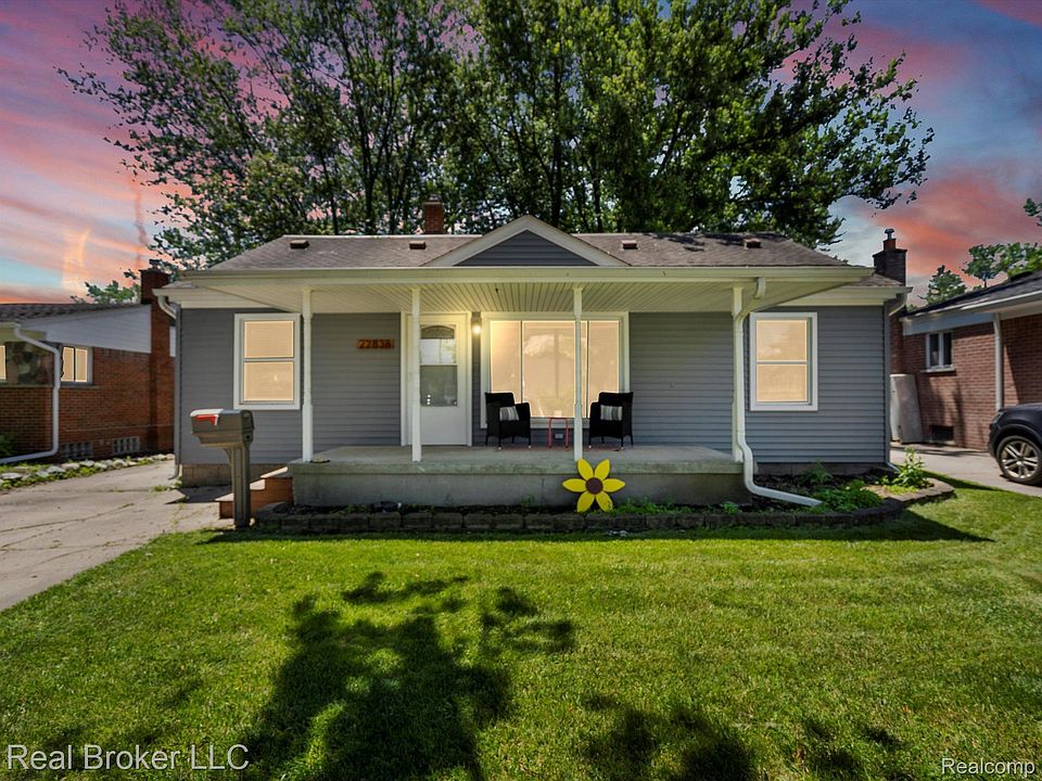 1st image of 22838 Euclid St