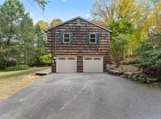 32 Red Cedar Dr, New Milford, CT 06776