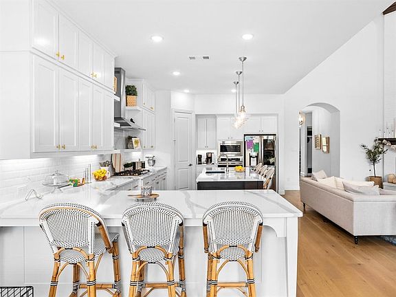 5th image of 1809 Rolling Heights Ln