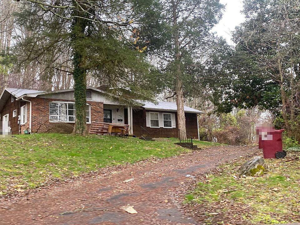 1st image of 1609 Chickees St