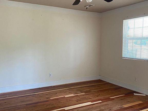 4th image of 6211 Pamela Dr NW