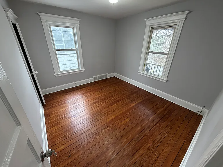 328-332 Lenox Ave #2 — Photo 6