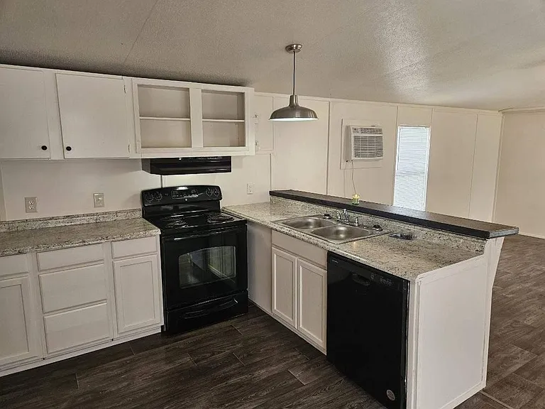 45 Emmanuel Ln — Photo 4
