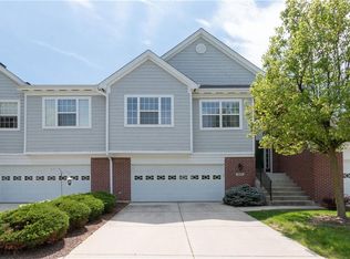 9573 Fireside Ln, Fishers, IN 46038