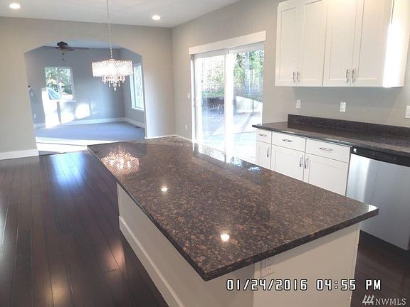 4th image of 3602 SE Chesterton Dr