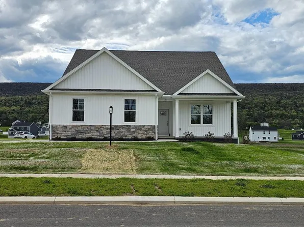 187 Heirloom Dr, Centre Hall, PA 16828