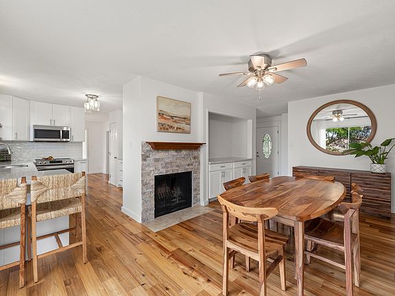 3rd image of 10 Meakoho Pl