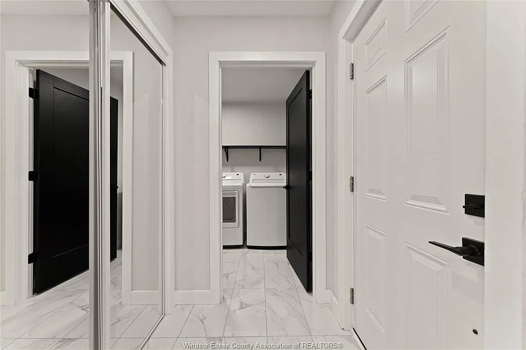 2 bed, 2.5 bath, $2,200 — Photo 3
