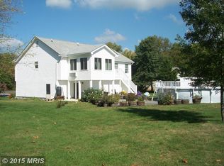 214 Willis Dr, Bunker Hill, WV 25413