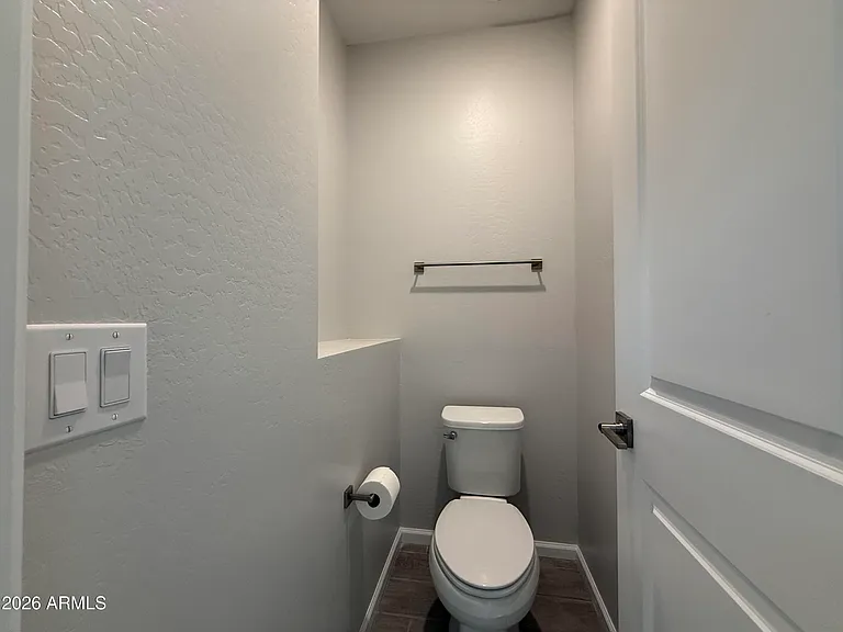 1730 S 246th Ln — Photo 22