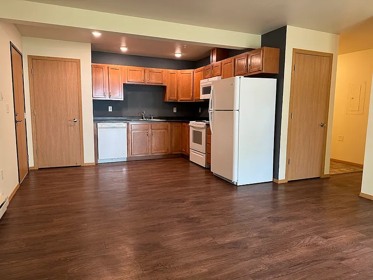 201 Wilshire Blvd N #10 — Photo 3