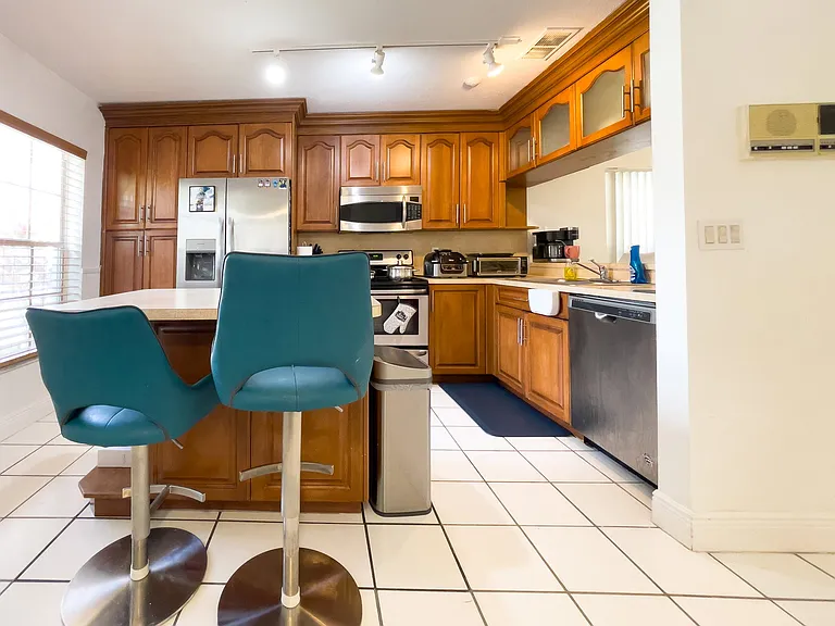 931 Opal Ter — Photo 30