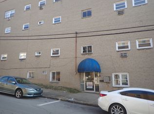 221 Center Ave APT 8, Pitcairn, PA 15140