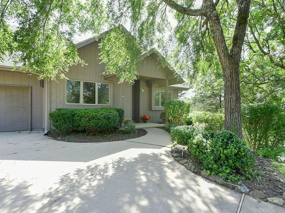 1st image of 1304 Stoneycreek Lane