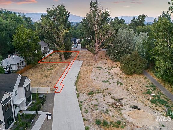 4th image of 2308 N 35th St