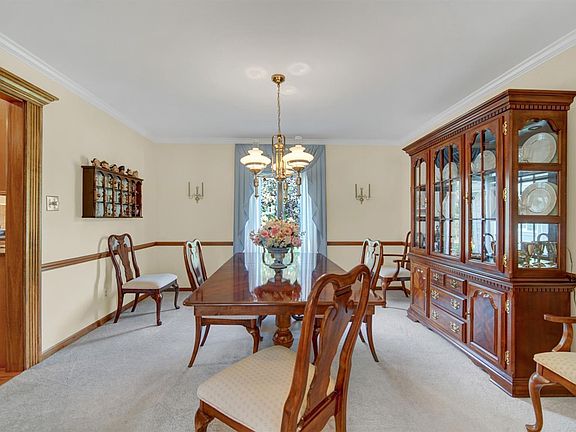 5th image of 9824 E Oakridge Dr