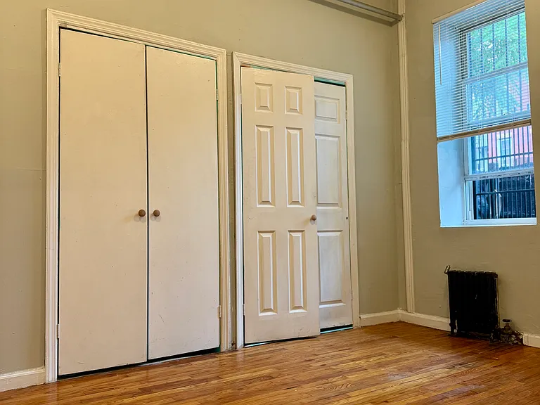 109 Somers St #1 — Photo 10
