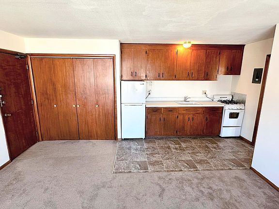 5th image of 727 13th Ave SE #7
