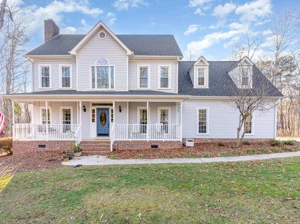 6132 Wolverhampton Dr, Raleigh, NC 27603