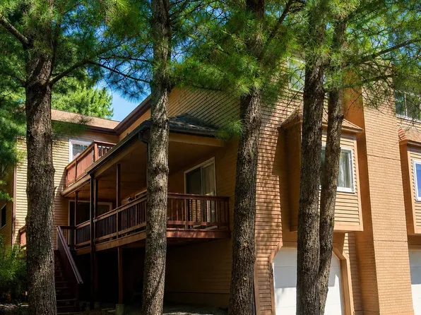 190 Captain Eames Cir Unit 190, Ashland, MA 01721
