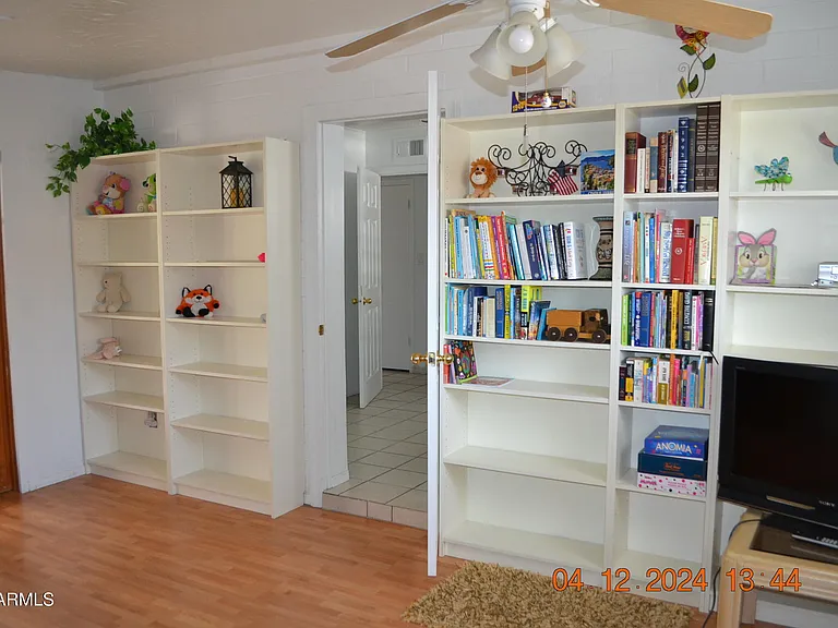 658 S Palo Verde Dr — Photo 15