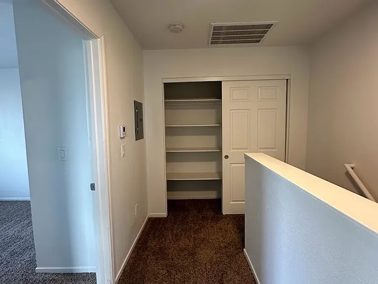 lakeside825 — Photo 14