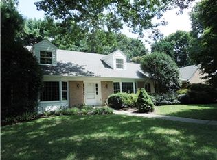 12 Harlech Dr, Wilmington, DE 19807