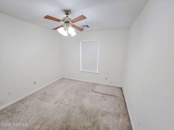 309 Cheyenne Cir, Scott, LA 70583