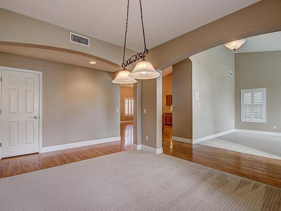 5th image of 5007 E Marino Dr