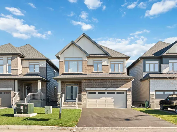 617 Kenabeek Ter, Ottawa, ON K4M 0M2